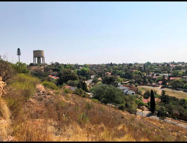 LAND FOR SALE IN CONSTANTIA KLOOF